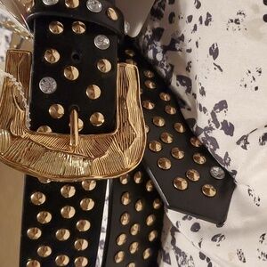 Rhinestone embellished stretch belt by Carlos Santana size Large NWT